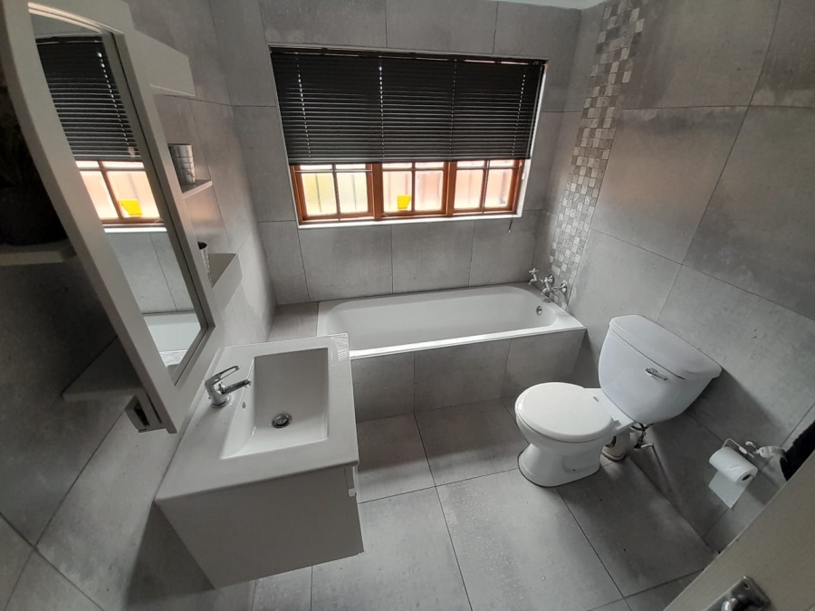 4 Bedroom Property for Sale in Cashan North West